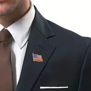 American Wavy Flag Set of 2 Tac Pin Lapel Pin Brooch  Gold Tone OS